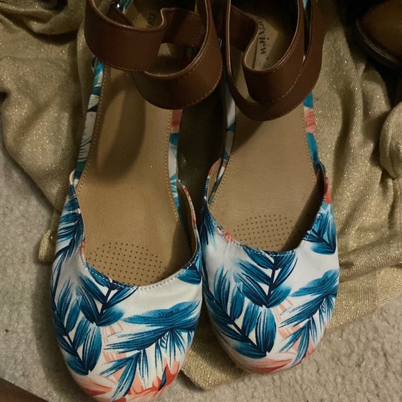 Espadrille wedges - Picture 10 of 15